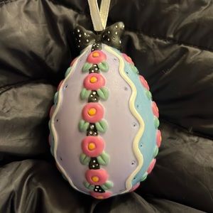 Mary Engelbreit Blackbow Floral Porcelain Ceramic Easter Egg